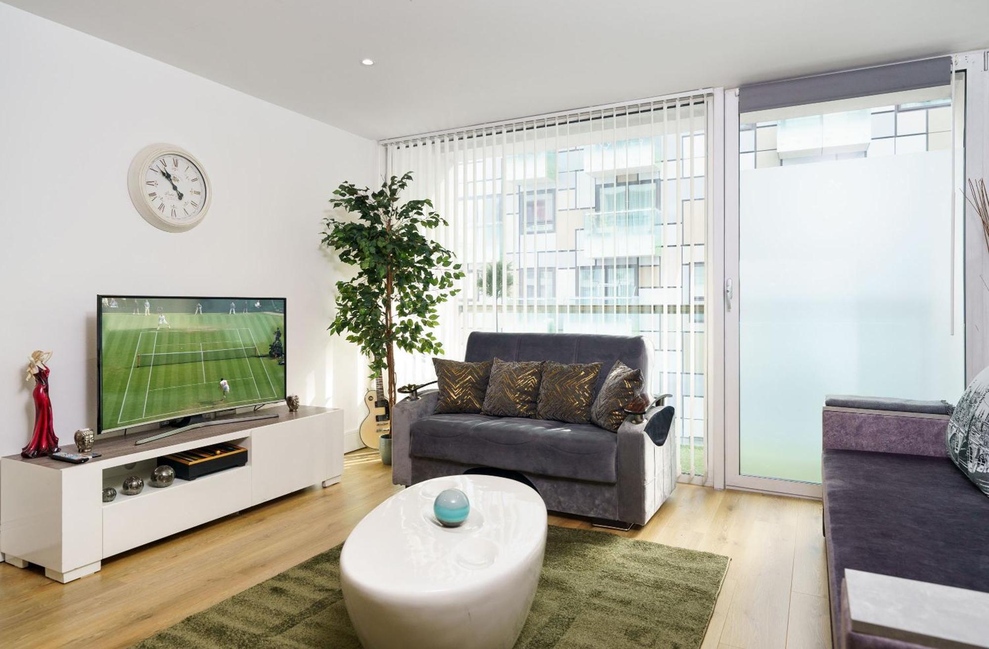 Apartmán Cobalt Point, South Quay Londýn Exteriér fotografie
